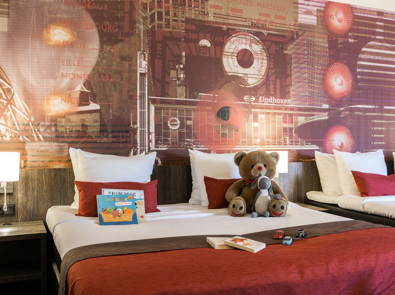 EH---CROWN-HOTEL-EINDHOVEN---DELUXE-KAMER---9.jpg