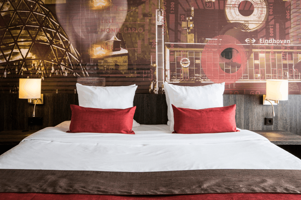EH---CROWN-HOTEL-EINDHOVEN---EXECUTIVE-KAMER-.width-2560_qzprLo4.png
