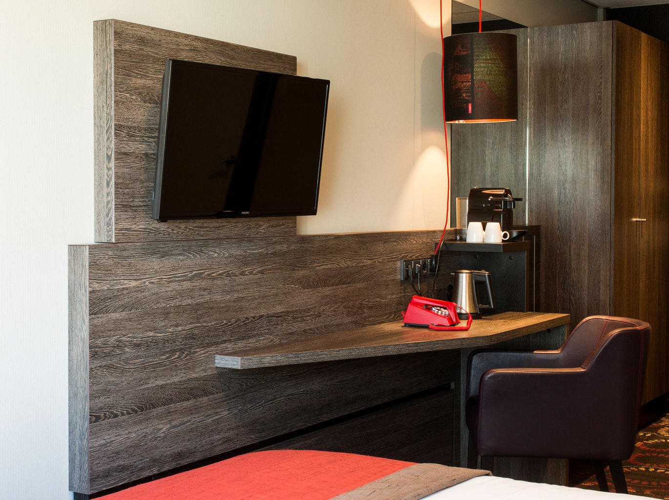 EH---CROWN-HOTEL-EINDHOVEN---SUPERIOR-DOUBLE-KAMER---3.jpg