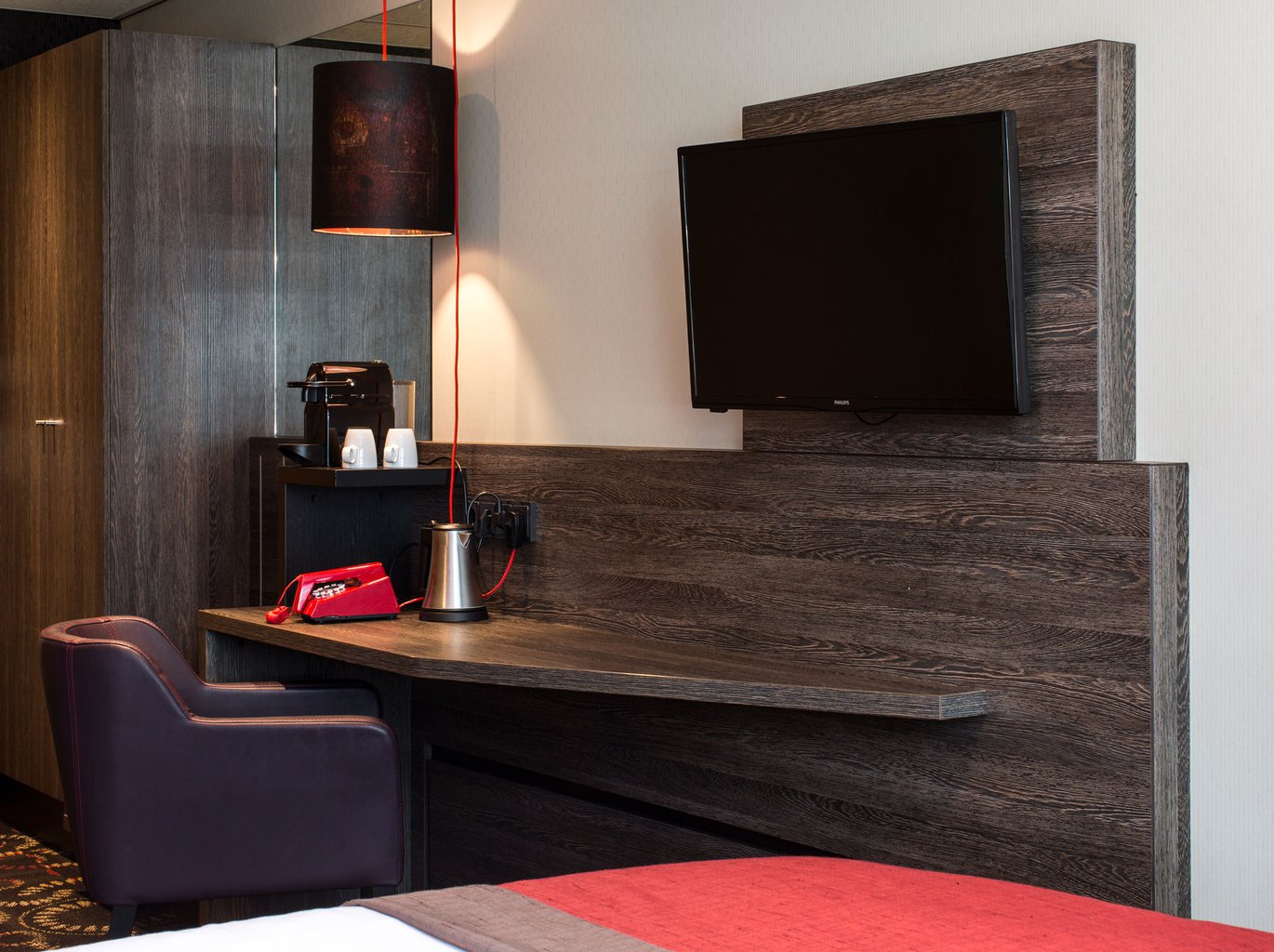 EH---CROWN-HOTEL-EINDHOVEN---SUPERIOR-TWIN-KAMER---3.jpg