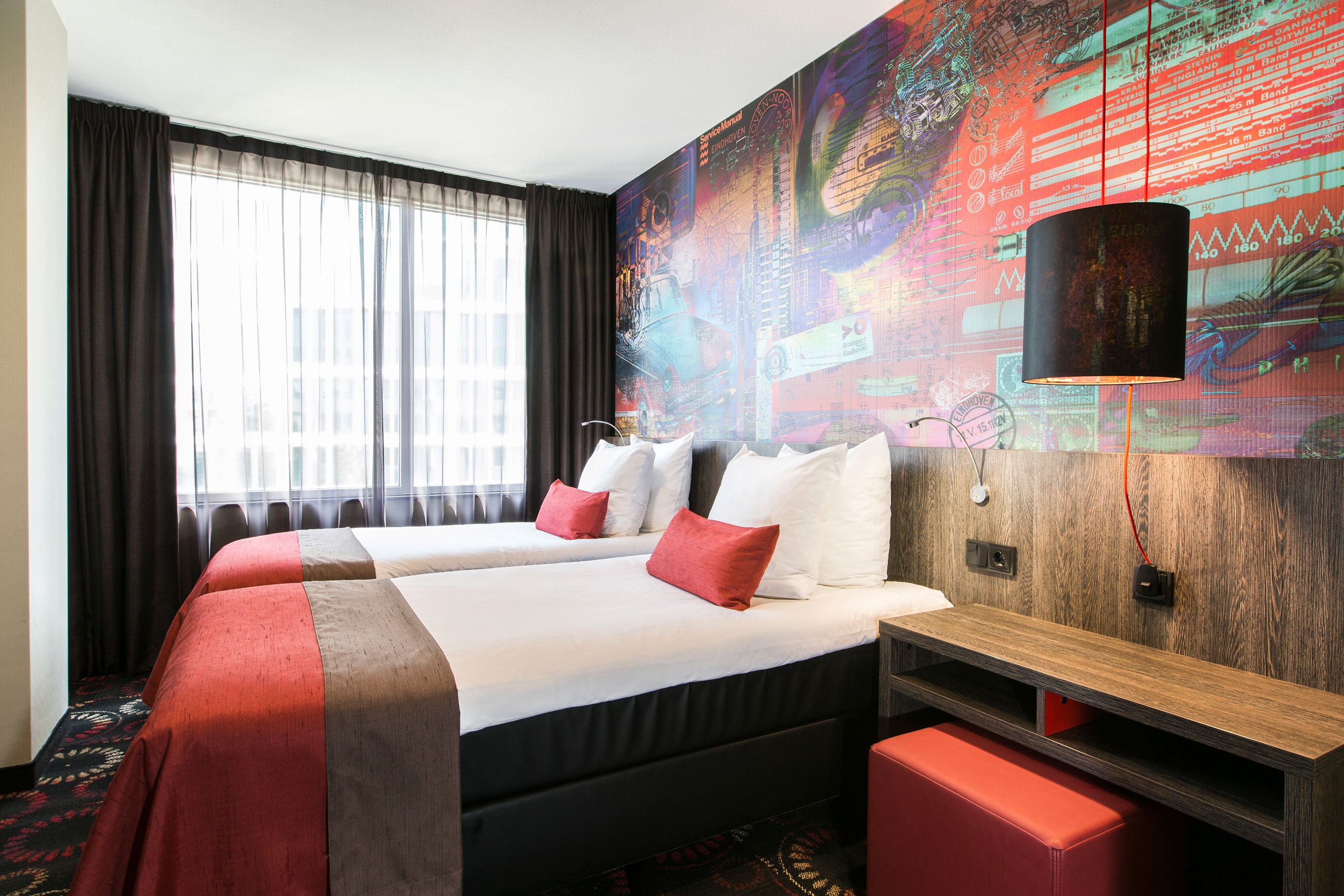 EH---CROWN-HOTEL-EINDHOVEN---SUPERIOR-TWIN-KAMER---1.jpg