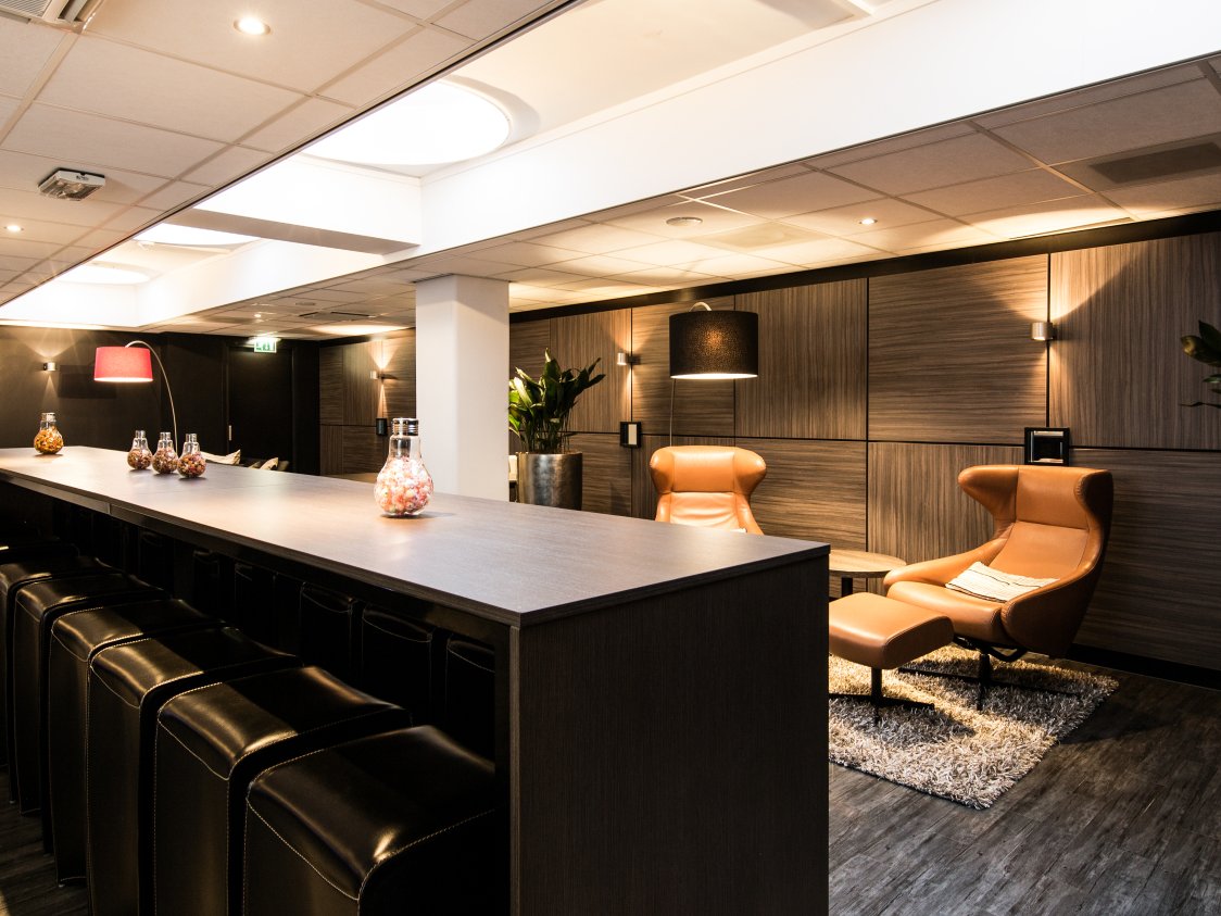 12 hour meeting package