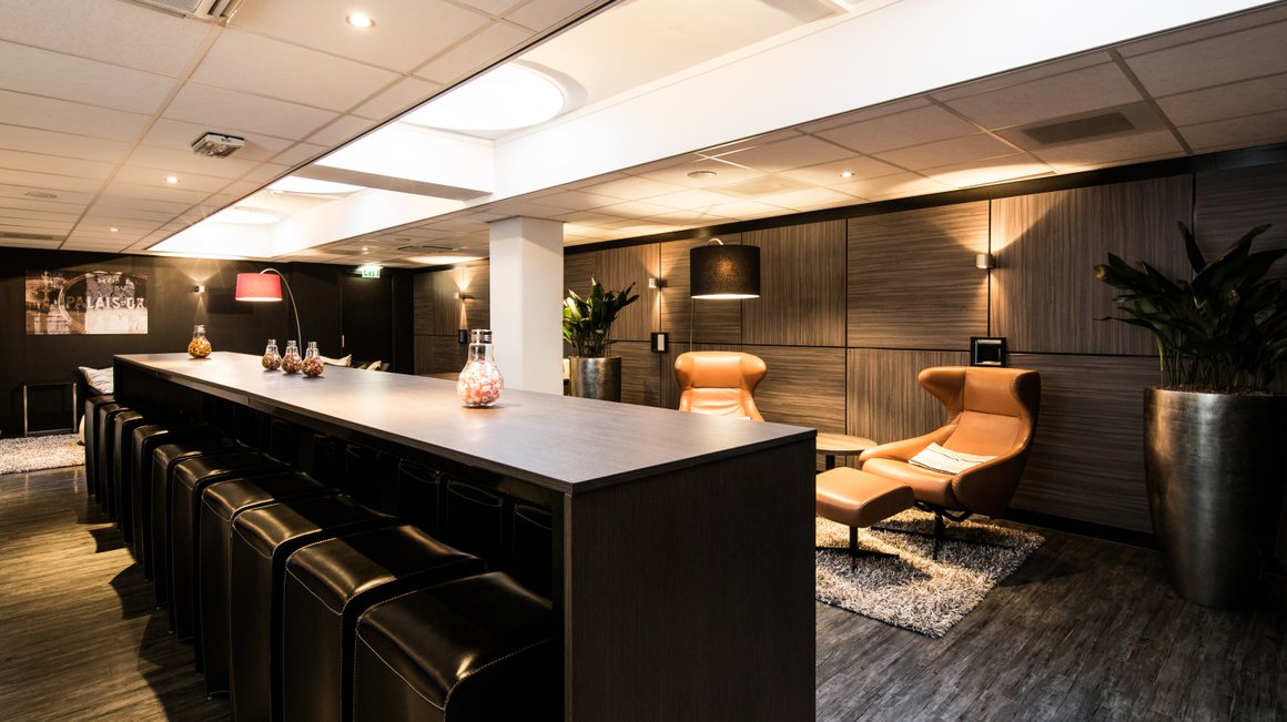 crown-hotel-eindhoven (4).jpg